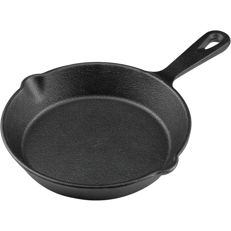 6-дюймовая чугунная сковорода  – обзор и цена Camping Cooking Cast Iron